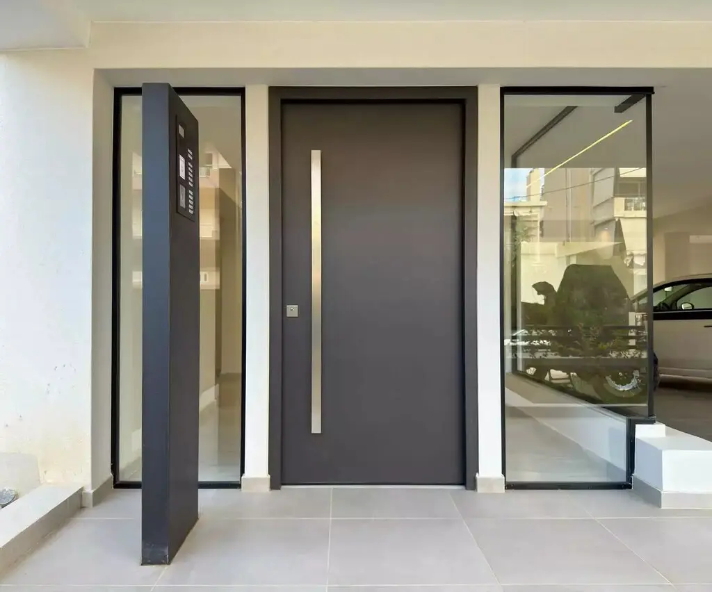 Flat Of 95 M² In Athens