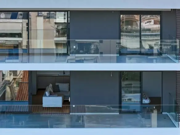 2-bedroom Flat In Alimos, Greece (95 M²)