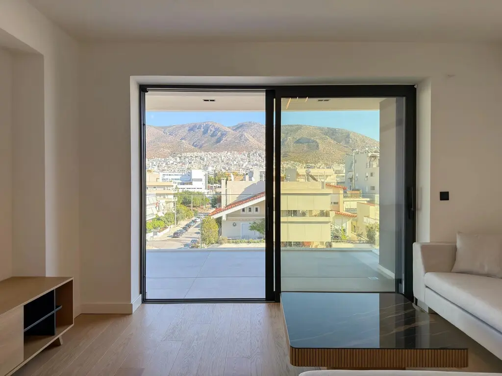 Flat Of 95 M² In Athens