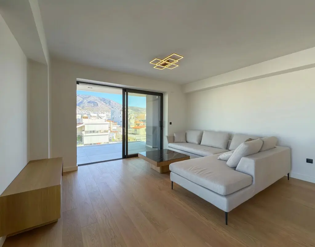 Flat Of 95 M² In Athens