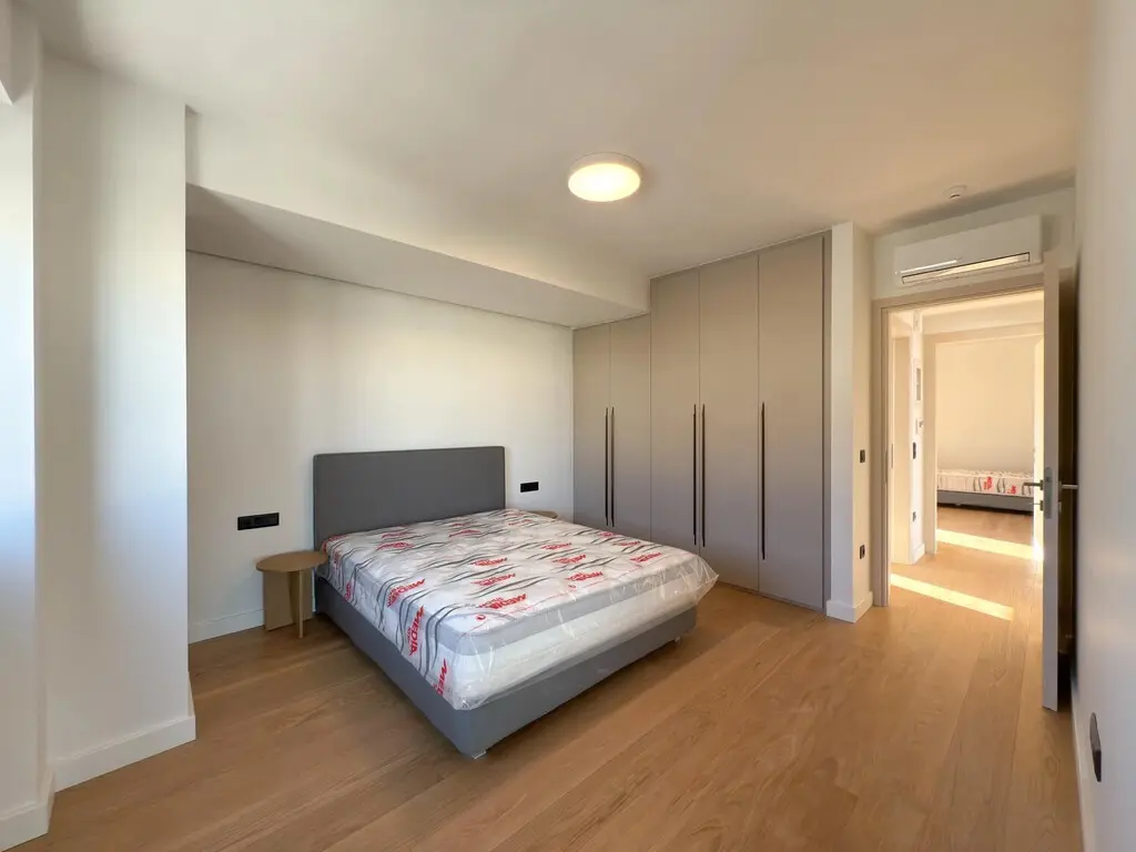 Flat Of 95 M² In Athens