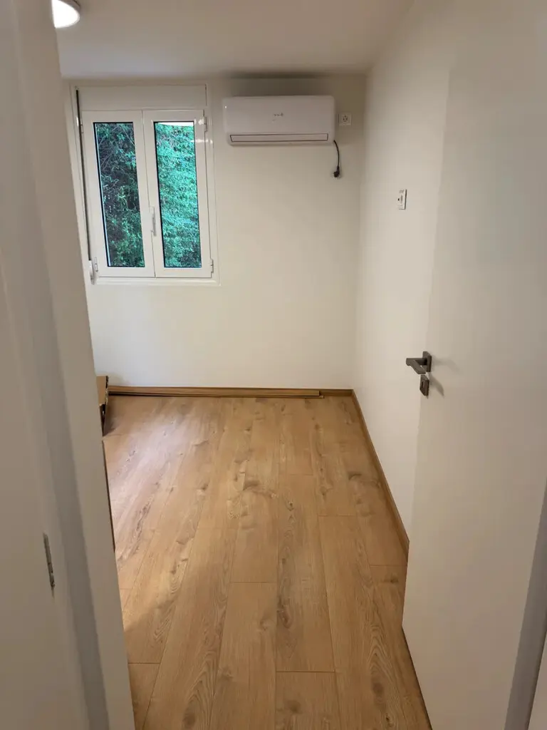 Flat Of 40 M² In Athens