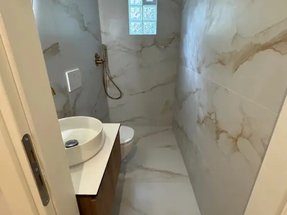 Flat In Glyfada, Greece (40 M²)
