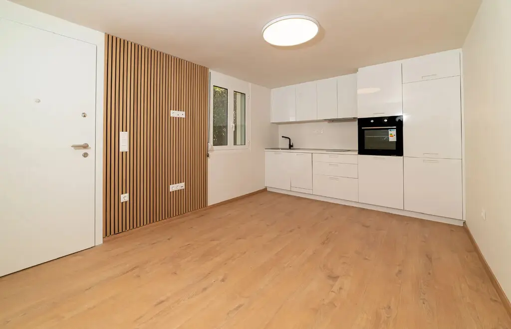 Flat Of 40 M² In Athens