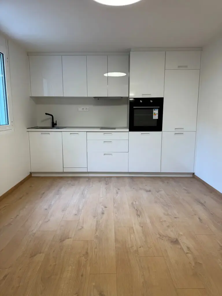 Flat Of 40 M² In Athens