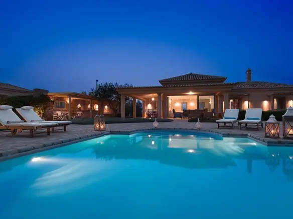 Villa Of 300 M² In Eastern Peloponnese – Ermionida