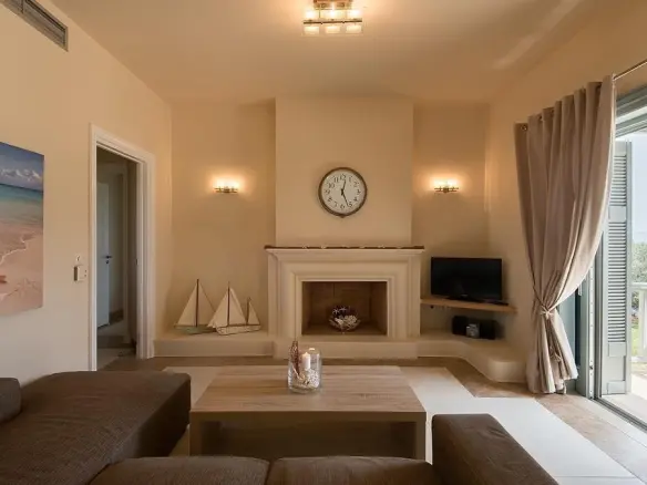 4-bedroom Villa In Kranidi, Greece (300 M²)