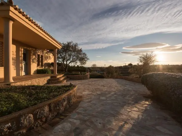 4-bedroom Villa In Kranidi, Greece (300 M²)