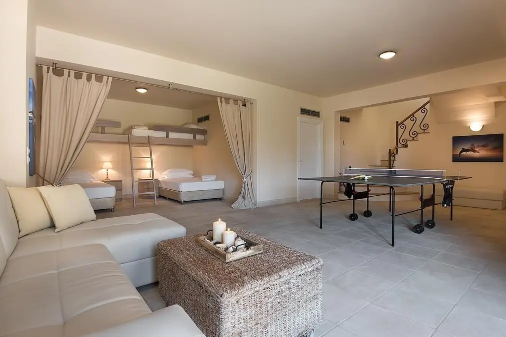 Villa Of 300 M² In Eastern Peloponnese – Ermionida