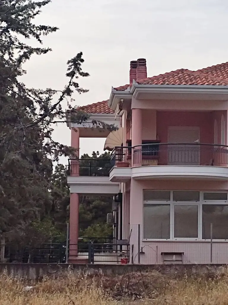 Detached House Of 566 M² In Chalkidiki