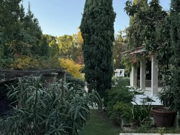 4-bedroom Villa In Nea Erithraia, Greece (837 M²)