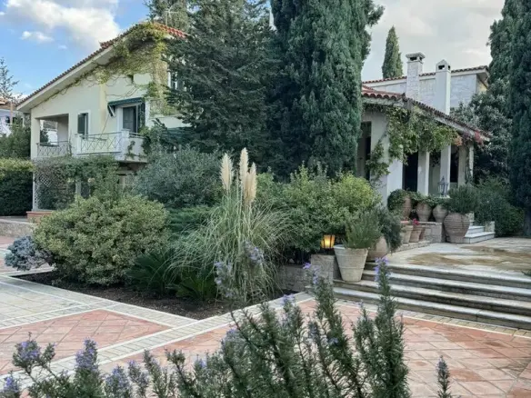 4-bedroom Villa In Nea Erithraia, Greece (837 M²)