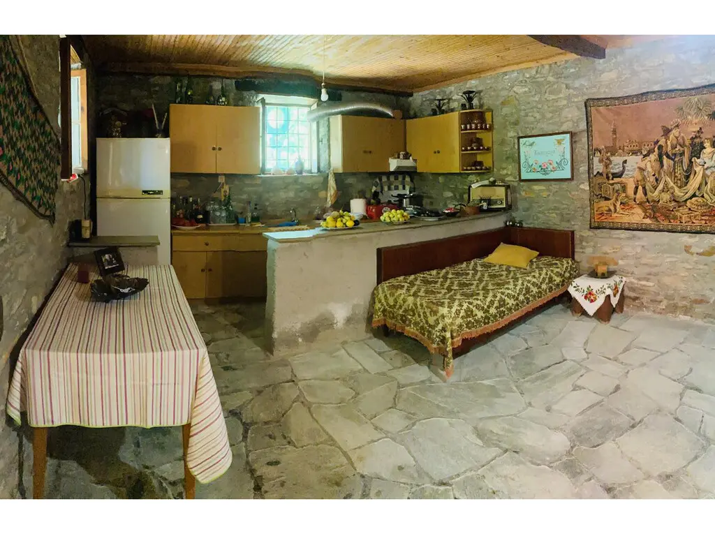 Detached House Of 100 M² In Volos-pilio
