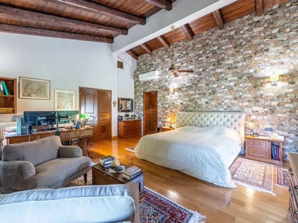 4-bedroom Villa In Nafplio, Greece (471 M²)