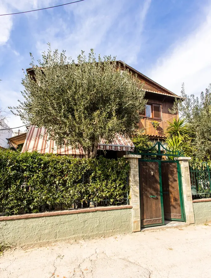 Detached House Of 240 M² In Attica