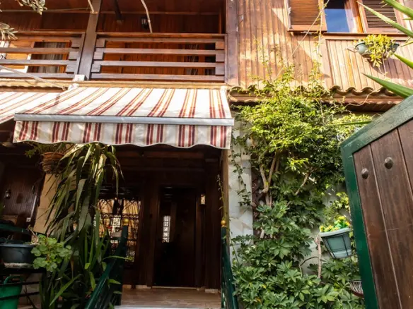 4-bedroom Detached House In Artemida (loutsa), Greece (240 M²)