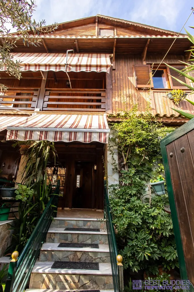 Detached House Of 240 M² In Attica