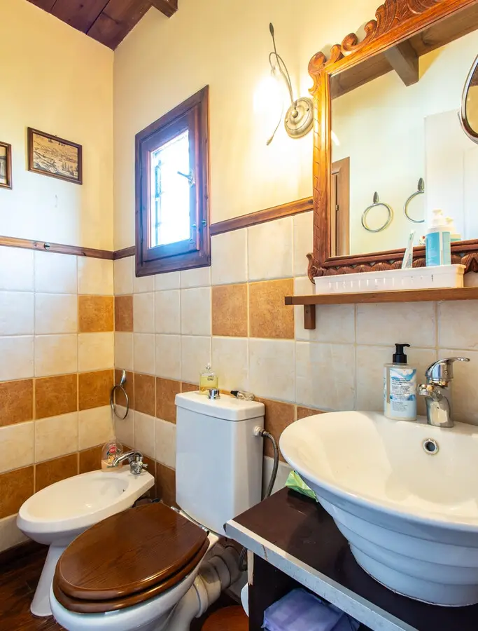 Detached House Of 240 M² In Attica