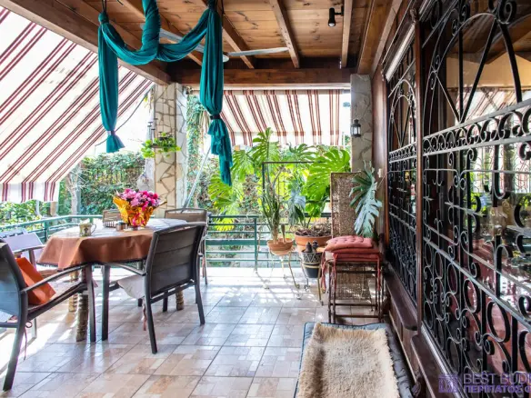 4-bedroom Detached House In Artemida (loutsa), Greece (240 M²)