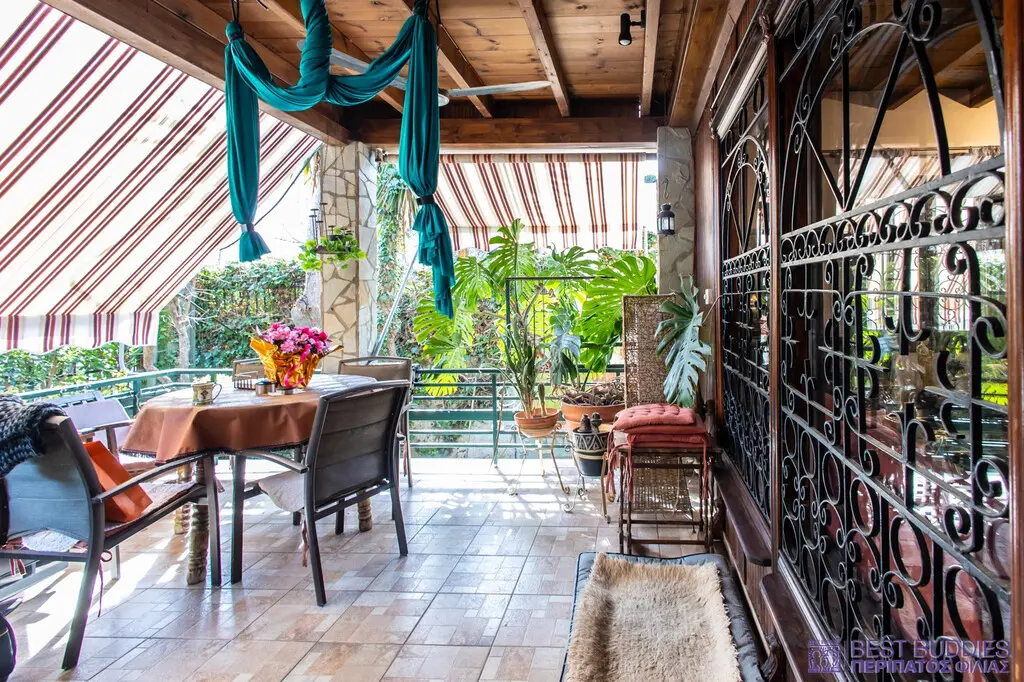 Detached House Of 240 M² In Attica