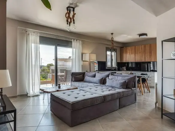 5-bedroom Detached House In Kalivia Thorikou, Greece (217 M²)
