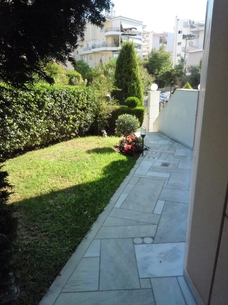 Detached House Of 422 M² In Athens