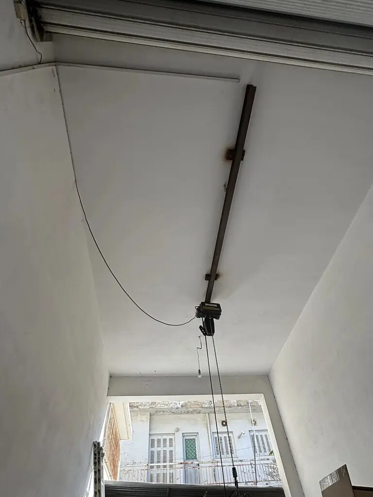 Building Of 645 M² In Athens