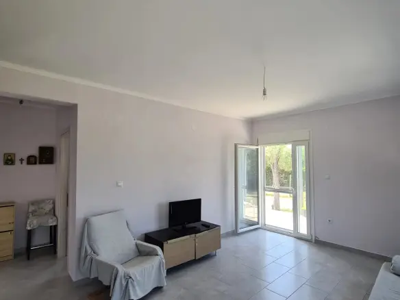 2-bedroom Detached House In Nea Propontida, Greece (77 M²)
