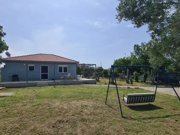 2-bedroom Detached House In Nea Propontida, Greece (77 M²)