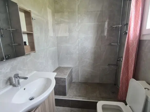 2-bedroom Detached House In Nea Propontida, Greece (77 M²)