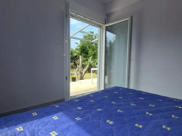 2-bedroom Detached House In Nea Propontida, Greece (77 M²)