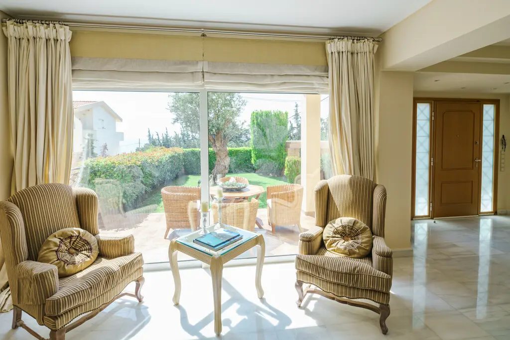 Villa Of 435 M² In Attica