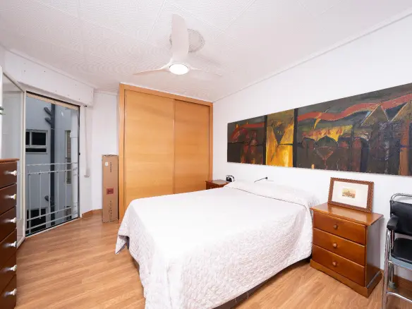 5-bedroom Flat In Elche, Spain (148 M²)