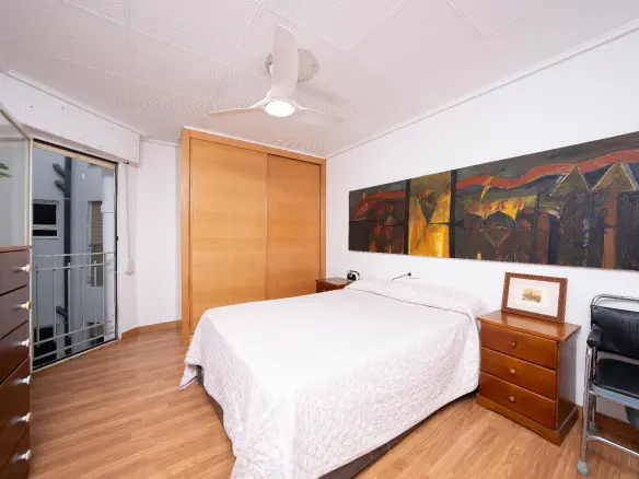 5-bedroom Flat In Elche, Spain (148 M²)
