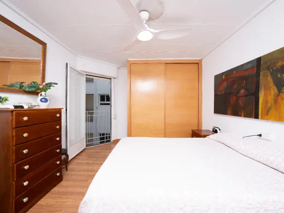 5-bedroom Flat In Elche, Spain (148 M²)