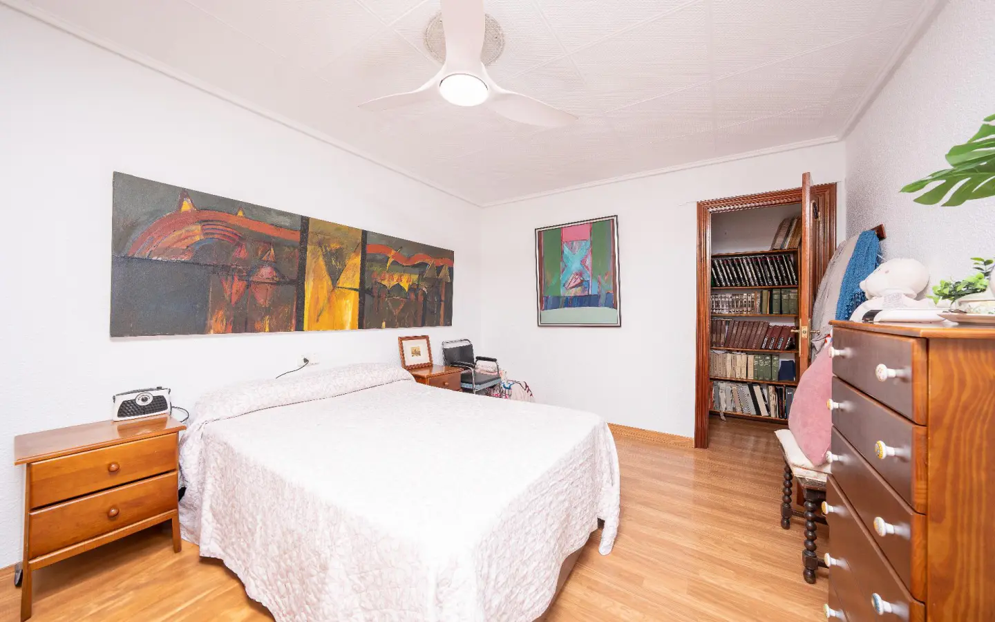 Flat Of 148 M² In Elche, Spain