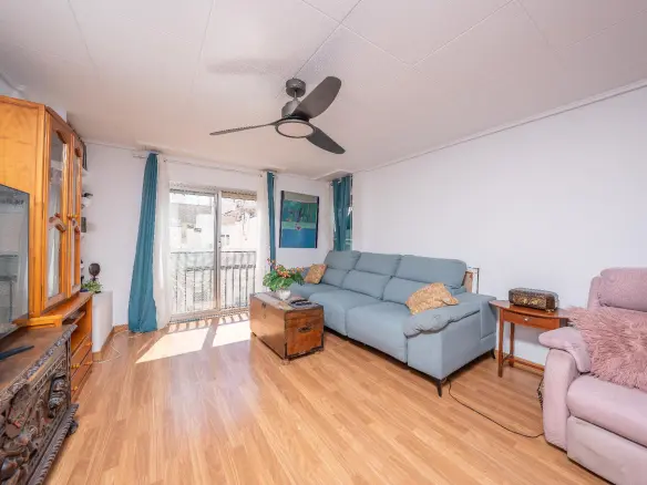 5-bedroom Flat In Elche, Spain (148 M²)