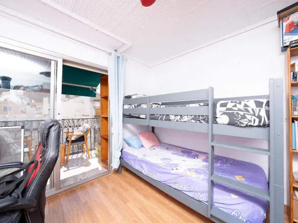 5-bedroom Flat In Elche, Spain (148 M²)