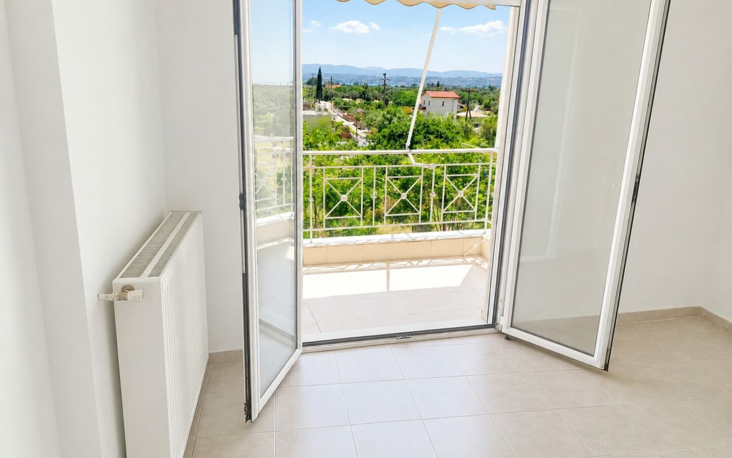 Renovated 110 Sq.m. Apartment With Unique Sea View For Sale In Vasiliko, Evia