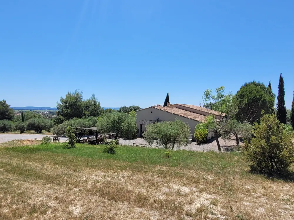 Detached House Of 319 M² In Bize Minervois, France