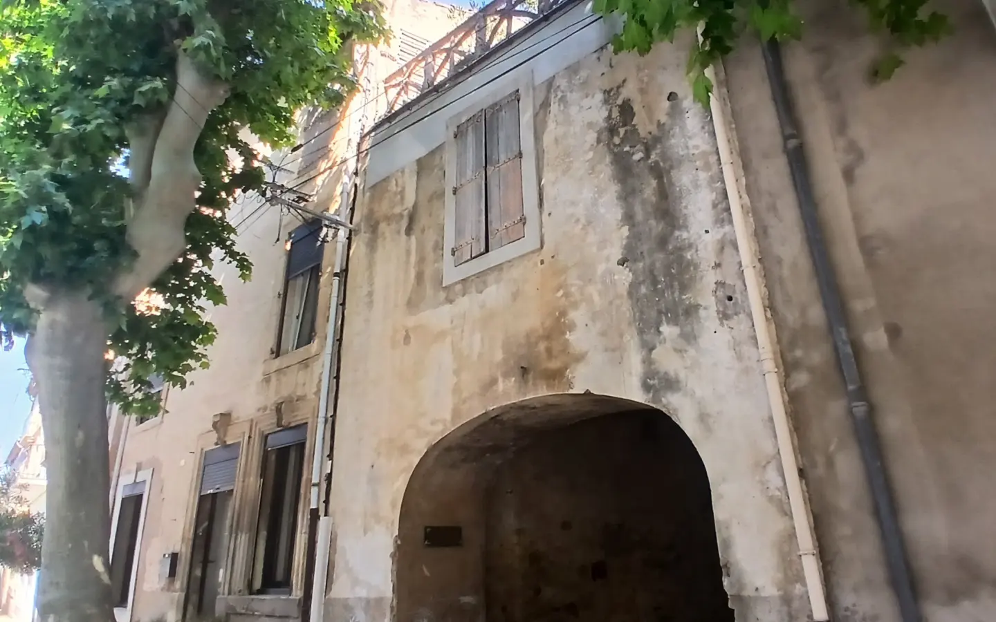 House Of 210 M² In Capestang, France