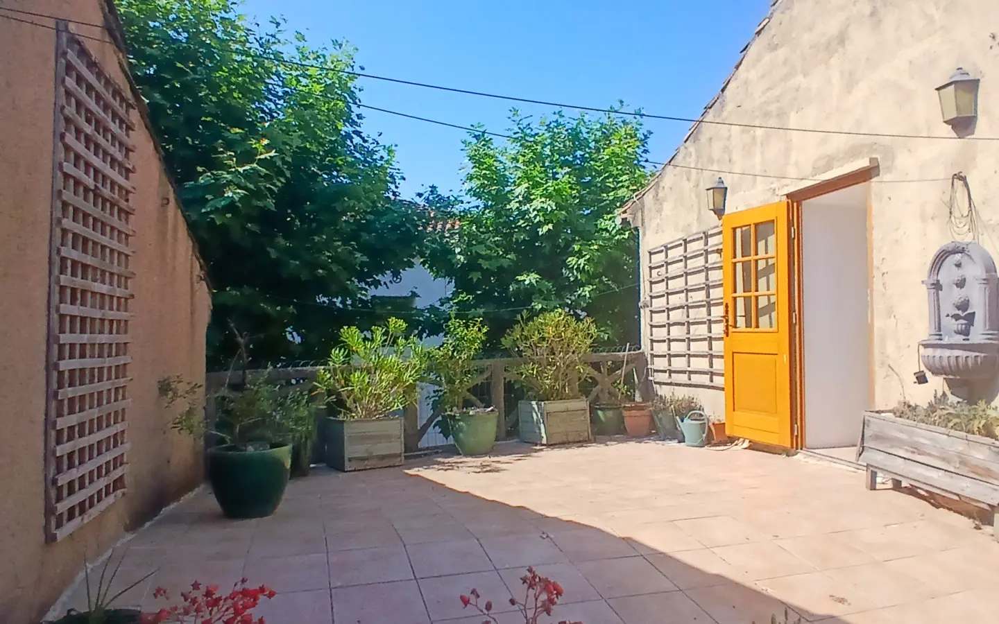 House Of 210 M² In Capestang, France