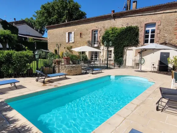 House Of 250 M² In Murviel Les Beziers