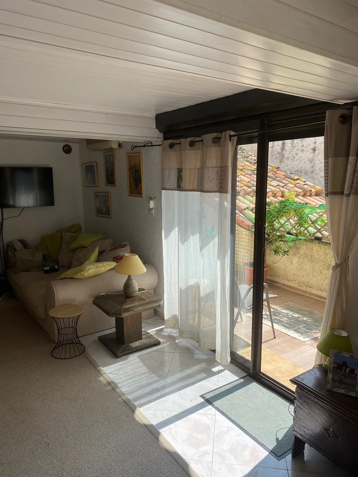 House Of 120 M² In Puissalicon, France