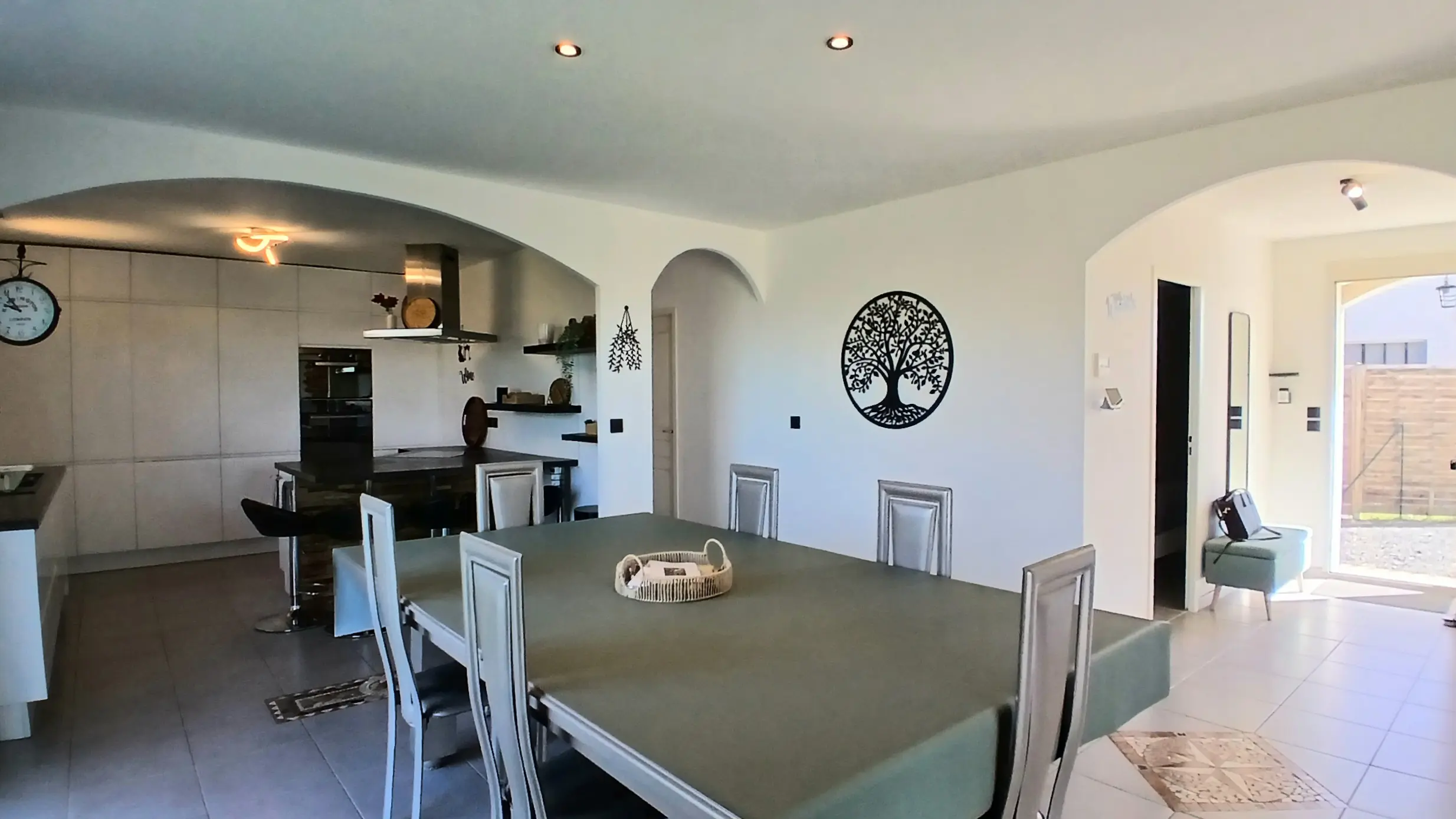 Detached House Of 133 M² In Puissalicon