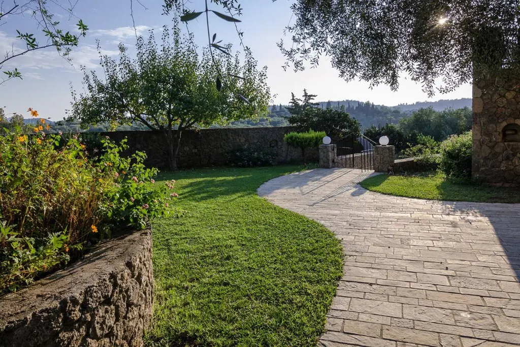 Villa Of 90 M² In Corfu