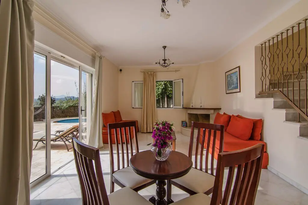 Villa Of 132 M² In Corfu