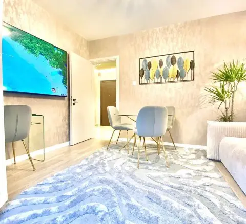 2-bedroom Flat In Faliro – Ippokratio, Greece (75 M²)