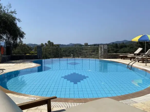 2-bedroom Villa In Corfu, Greece (90 M²)