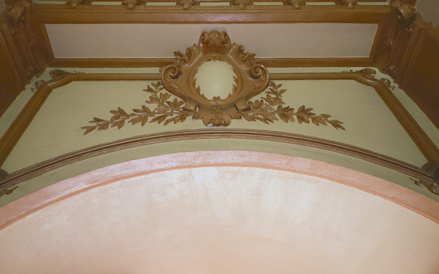 Historic Building Of 0 M² With Investment Opportunity In The Center Of Bucharest